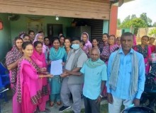 सरकारले तोकेको पारिश्रमिक पनि नदिएको ईसीडी शिक्षक र विद्यालयका कर्मचारीको गुनासो