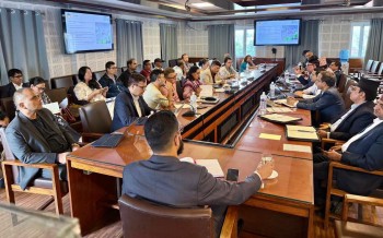 प्रभावित विद्यालय र विद्यार्थीको पुनःस्थापनाबारे शिक्षामन्त्रीले गरे विकास साझेदारसँग छलफल