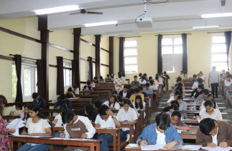 प्रवेश परीक्षामा  बिएससी सिएसआईटी प्रतिको आर्कषण बढ्दै