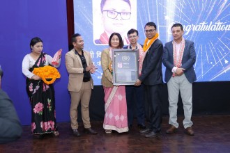 अध्यक्ष पोख्रेल ‘शिक्षा पत्रकारिता सम्मान – २०८१’ बाट सम्मानित