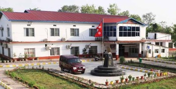 कोहलपुरका पाँच हजारभन्दा बढी विद्यार्थिलाई छात्रवृति वितरण
