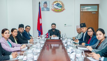 निजी विद्यालयकाे व्यवसायमाथि अंकुश लगाउने सरकारकाे संकेत