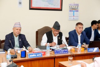 शिक्षक महासंघसँग भएको सहमति ऐनमा समावेश गर्न सरकार तयार,  विधेयक अन्तिम चरणमा