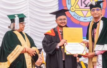 नोबेलका डा.गौरव सिंह साउद एमबीबीएसमा काठमाडौँ विश्वविद्यालयकै उत्कृष्ट