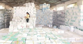 नयाँ शैक्षिकसत्र सुरु नहुदै हुम्ला र डोल्पामा पाठ्यपुस्तक वितरण सुरु  