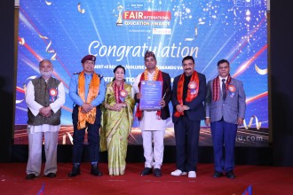 काठमाडौँ उपत्यका भित्रकै सर्वाेत्कृष्ट विद्यालयकाे अवार्ड ओमेगा इन्टरनेशनल कलेजलाई