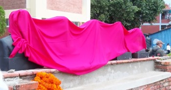 शहीदको अनुहार नमिलेपछि सातदोबाटोमा ४५ सालिकको अनावरण स्थगित