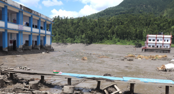 बाढीबाट प्रभावित विद्यार्थी तथा विद्यालयको तथ्यांकमा  अन्तर, १७ हजार बालबालिका प्रभावित भएको युनिसेफकाे तथ्यांक