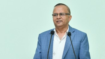 शंकर पोखरेलको प्रस्ताव : कांग्रेससँग फेरि मिलेर लोकतन्त्र जोगाऔँ, देशको मुहार फेरौँ