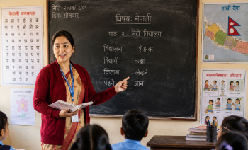 प्राविका करिब ६ हजार शिक्षक दरबन्दीलाई निमावि तहमा स्तरोन्नति गर्ने तयारी  