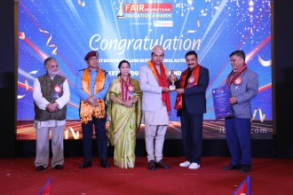 शैक्षिक क्रियाकलापमा देशकै उत्कृष्ट शिक्षण संस्थाकाे अवार्ड  भिएस निकेतनलाई