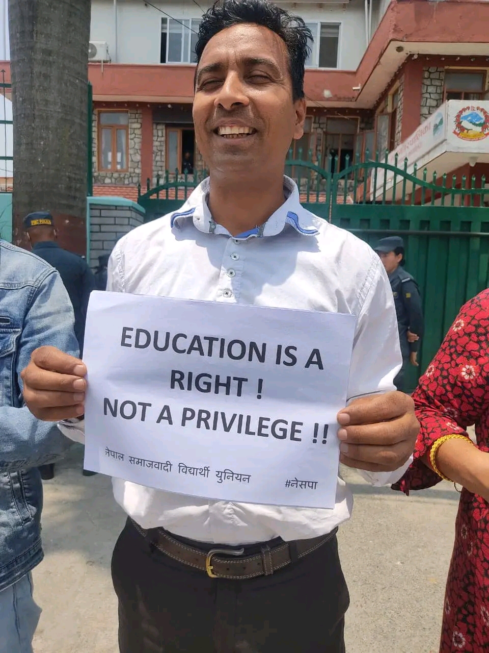 के माग राखेर माइतीघरमा निरन्तर उभिरहेका छन् विद्यार्थी नेता?