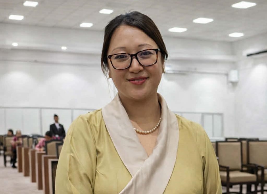 बिरामीको उपचार गर्दै सांसद बनेकी डा.ओजस्वी बनिन् शिक्षा - स्वास्थ्य समितिको सभापति 