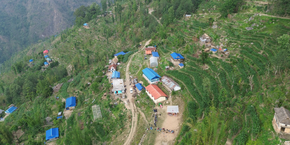 खोटाङमा चन्दा उठाएर गाउँमा आवासीय विद्यालय सुरु