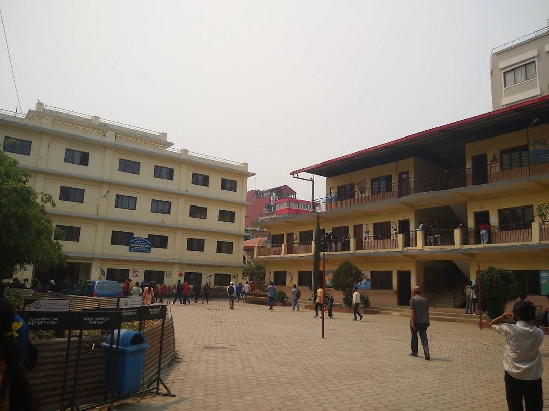 बस्ती हटाउँदा भत्किएका विद्यालयका विद्यार्थी नजिकका विद्यालयमा स्थानान्तरण