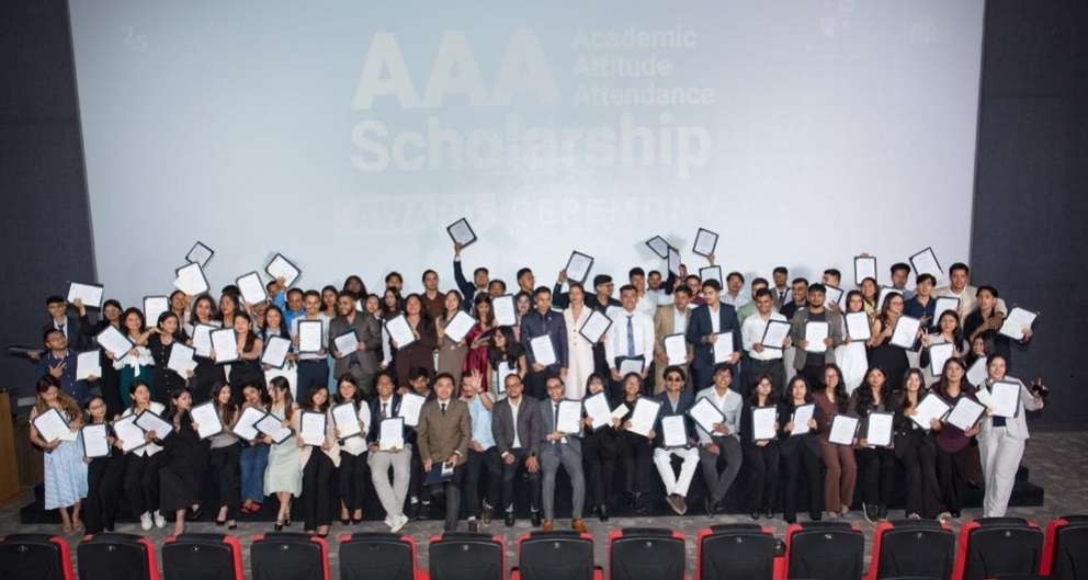 इस्लिंग्टन कलेजद्वारा २६१ उत्कृष्ट विद्यार्थीलाई छात्रवृत्ति वितरण