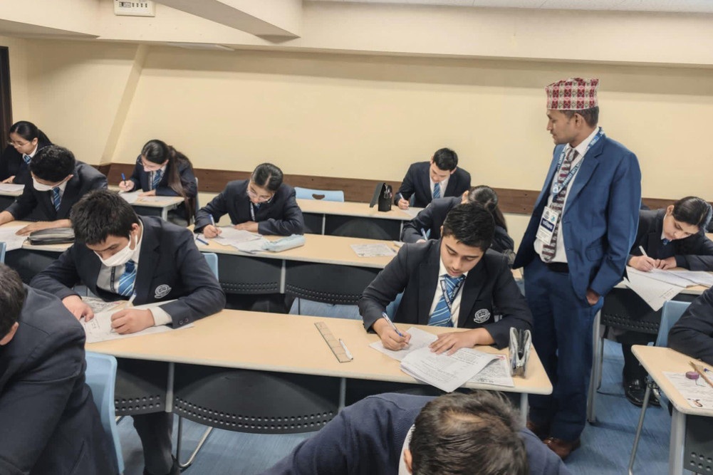 जापानबाट २३ विद्यार्थीले एसईई दिँदै